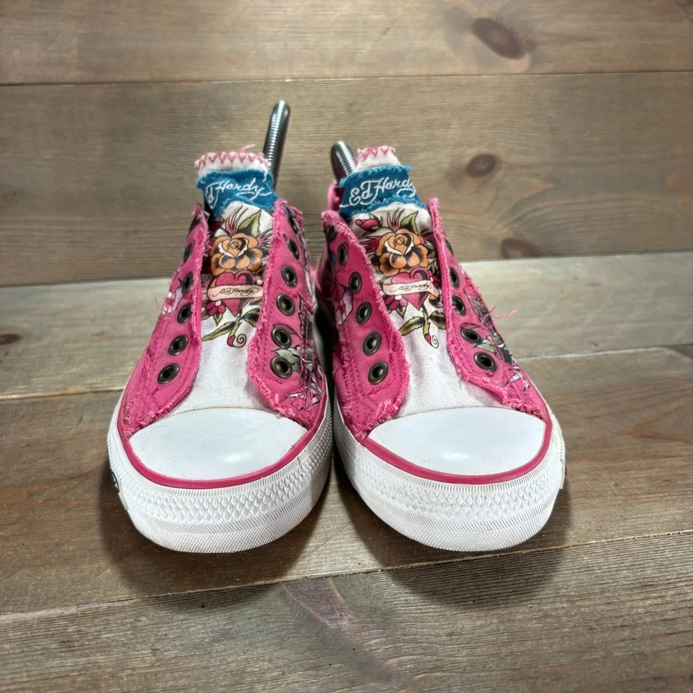 Ed Hardy Womens size 7 shoes Pink Canvas Skull Rose Tattoo sneakers